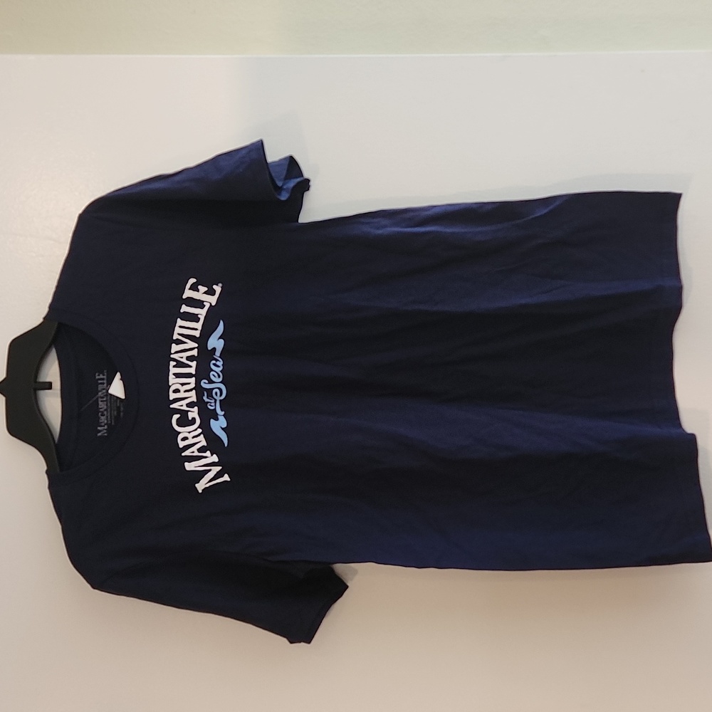 Unisex size small Nave short sleeve Margaritaville at Sea tshirt.